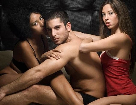 How to Have Your First Threesome: Expert Tips for an Unforgettable Experience